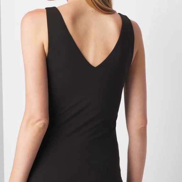 White House Black Market FORME All Ways Stretch Dual Neck Tank – Black – Size XL - Picture 2 of 5